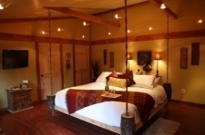 Carson Ridge Luxury Cabins Bed & Breakfast